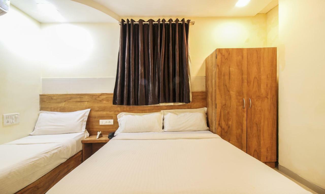Tiba Hotel Bombay Extérieur photo